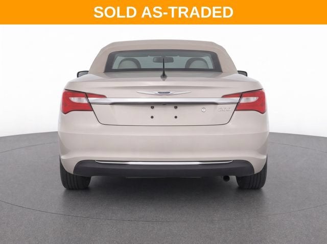 2013 Chrysler 200 Touring