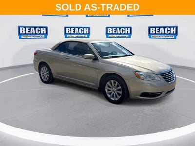 2013 Chrysler 200 Touring