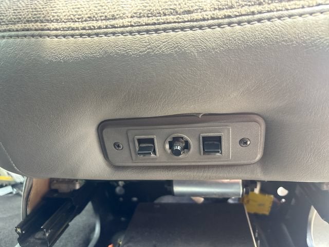2019 Chevrolet Express Passenger 3500 LT