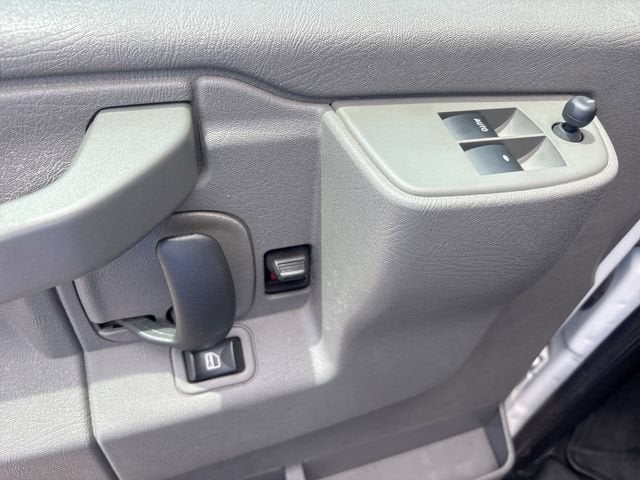 2019 Chevrolet Express Passenger 3500 LT
