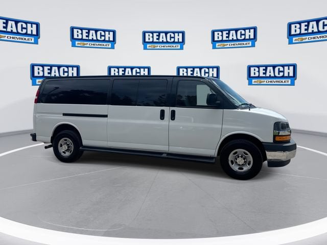 2019 Chevrolet Express Passenger 3500 LT