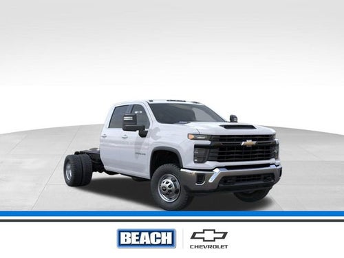 2025 Chevrolet Silverado 3500 HD Chassis Cab Work Truck