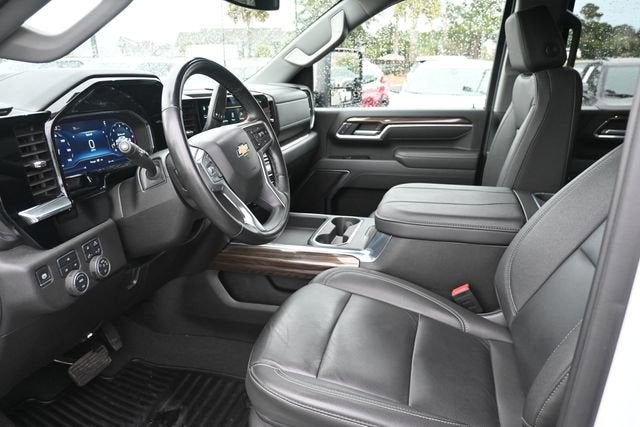 2025 Chevrolet Silverado 3500 HD LT DRW