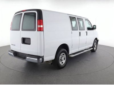 2025 Chevrolet Express Cargo WT