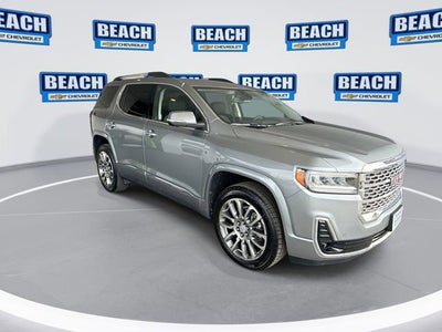 2023 GMC Acadia Denali