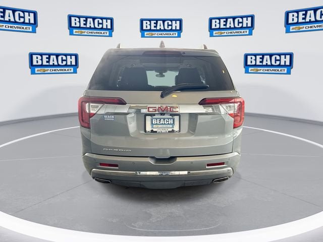 2023 GMC Acadia Denali