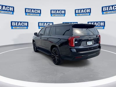 2023 GMC Yukon XL SLE