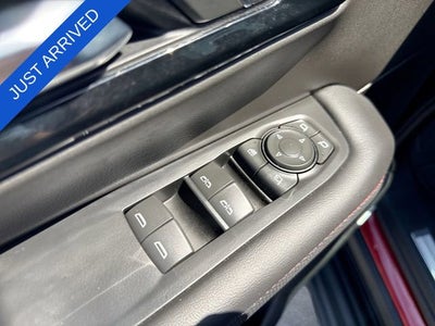 2025 Chevrolet Suburban RST