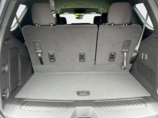 2027 Chevrolet Tahoe LS