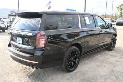 2023 Chevrolet Suburban High Country