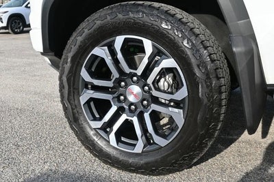 2024 GMC Canyon AT4