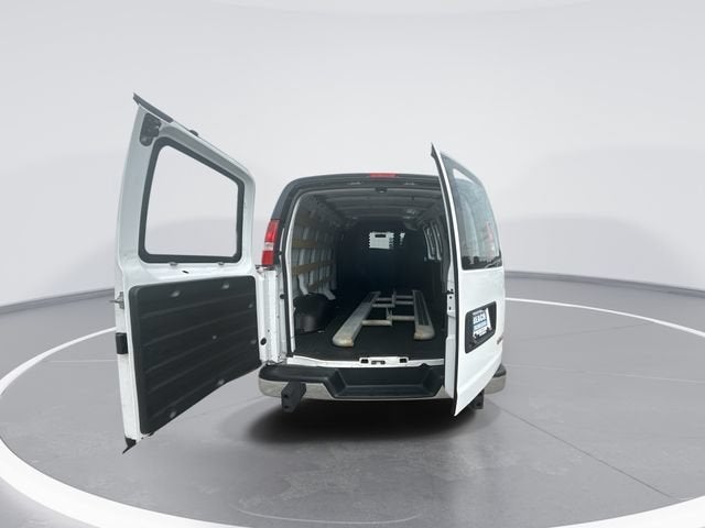 2025 GMC Savana Cargo Work Van