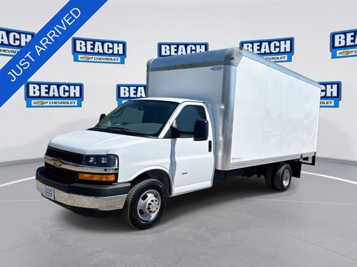 2026 Chevrolet Express Cutaway 3500 1WT