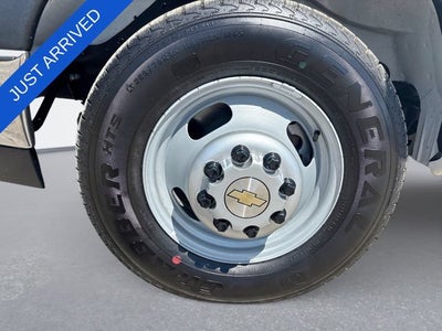 2026 Chevrolet Express Cutaway 3500 1WT
