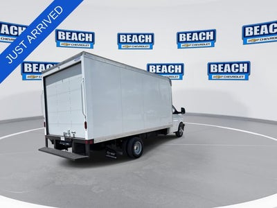 2026 Chevrolet Express Cutaway 3500 1WT