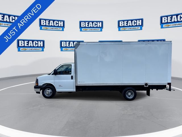 2026 Chevrolet Express Cutaway 4500 2WT