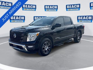 2022 Nissan Titan SV