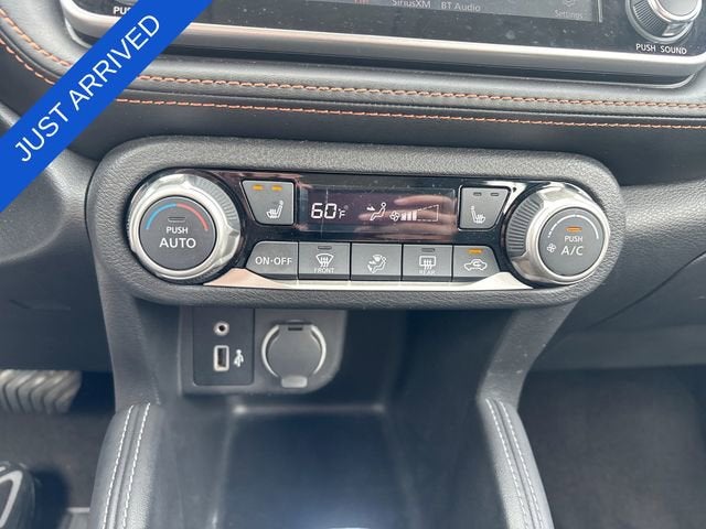 2019 Nissan Kicks SR