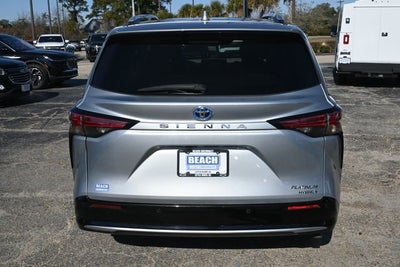 2021 Toyota Sienna Limited
