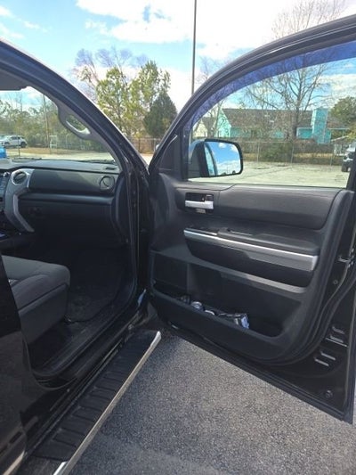 2015 Toyota Tundra 4WD Truck SR5