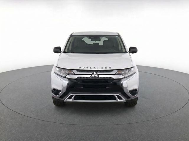 2020 Mitsubishi Outlander ES