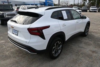 2025 Chevrolet Trax LT