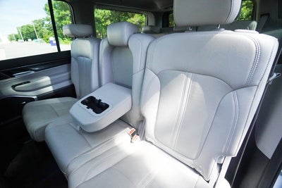 2024 Jeep Wagoneer BASE