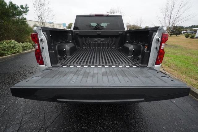 2022 Chevrolet Silverado 1500 LT (2FL)