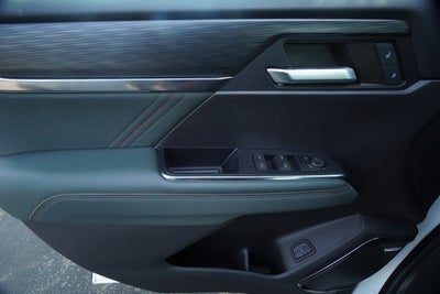 2024 GMC Acadia AT4
