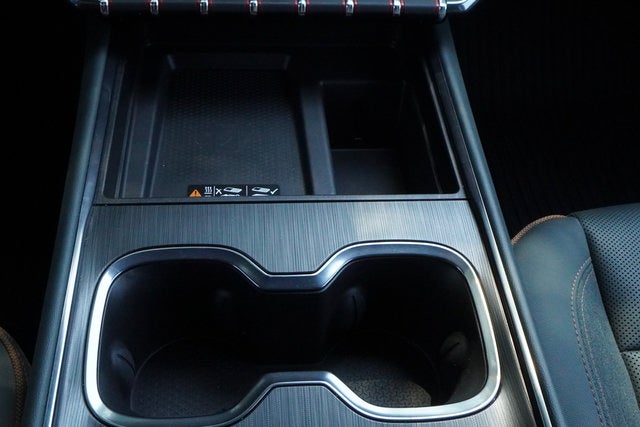 2024 GMC Acadia AT4