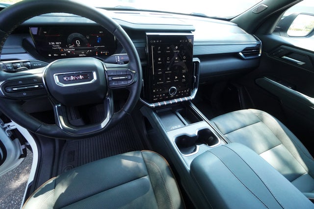 2024 GMC Acadia AT4