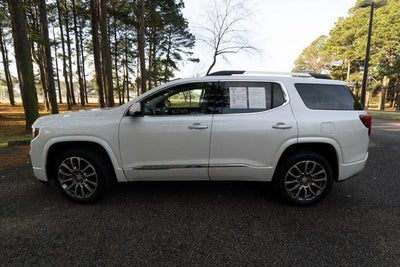2022 GMC Acadia Denali