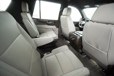 2025 GMC Yukon Elevation