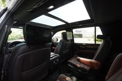 2024 GMC Yukon Denali Ultimate
