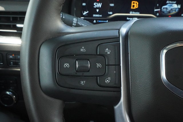2024 GMC Yukon XL SLT
