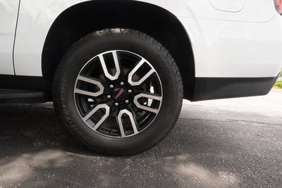 2021 GMC Yukon XL AT4