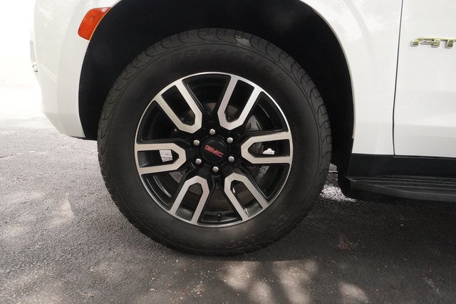 2021 GMC Yukon XL AT4