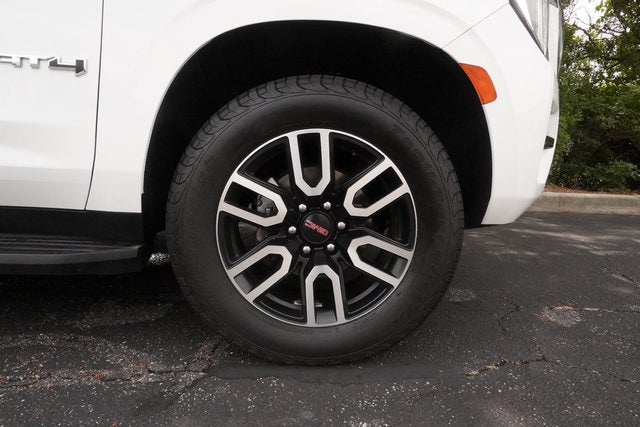 2021 GMC Yukon XL AT4