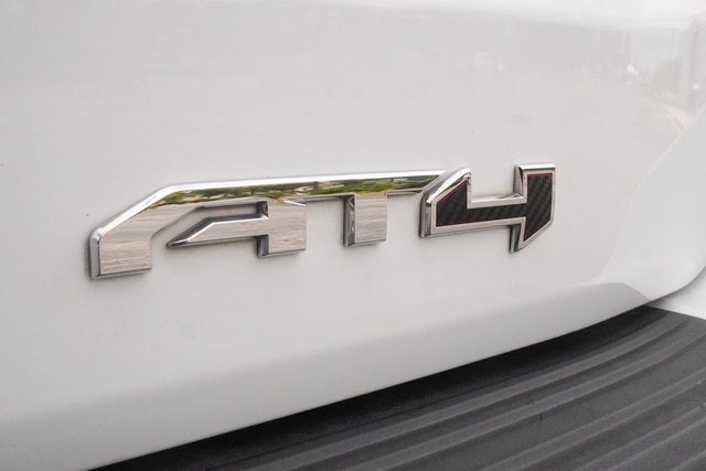 2021 GMC Yukon XL AT4