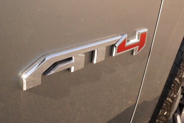 2025 GMC Yukon AT4 Ultimate