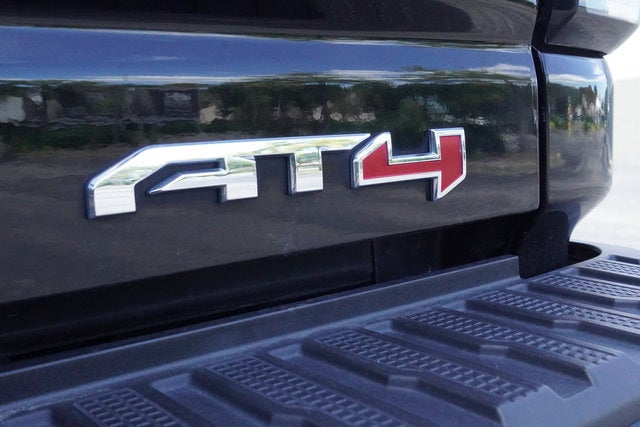 2024 GMC Sierra 3500 HD AT4