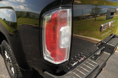 2021 GMC Canyon 4WD AT4 w/Leather
