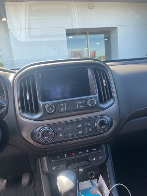 2022 GMC Canyon AT4 - Leather