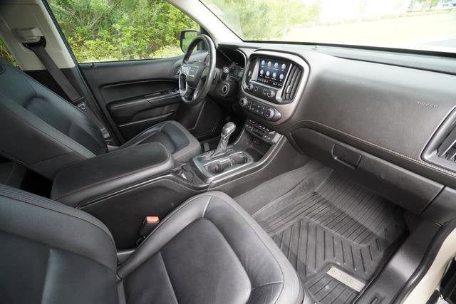 2022 GMC Canyon AT4 - Leather