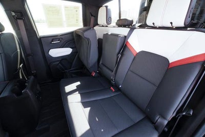 2024 GMC Canyon AT4X