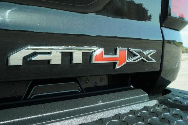 2024 GMC Canyon AT4X