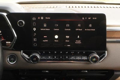 2023 GMC Canyon Denali