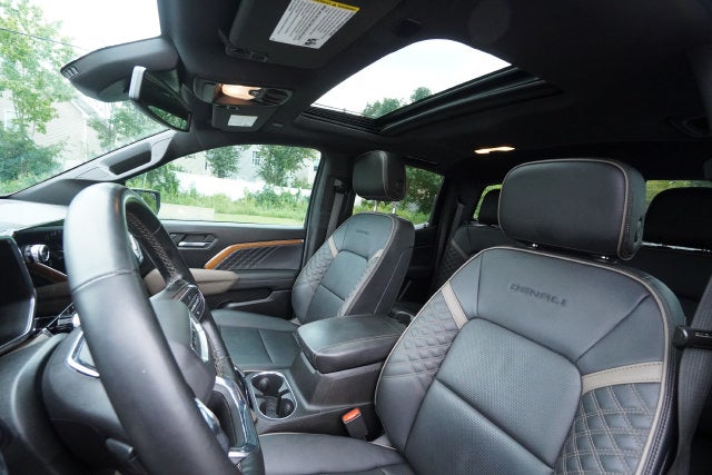 2023 GMC Canyon 4WD Denali