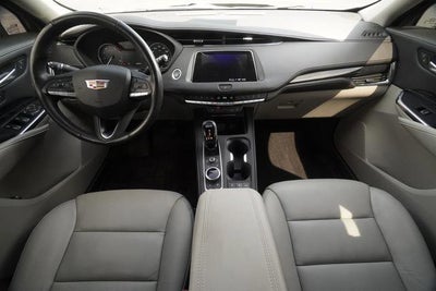 2023 Cadillac XT4 Premium Luxury