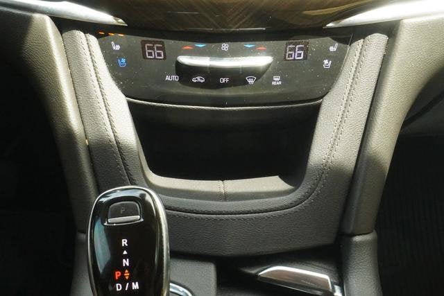 2020 Cadillac XT6 FWD Premium Luxury